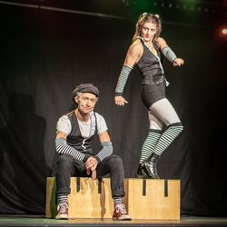 Duo Feuerzirkus; Foto: Ingo Schweiger zwei Gaukler